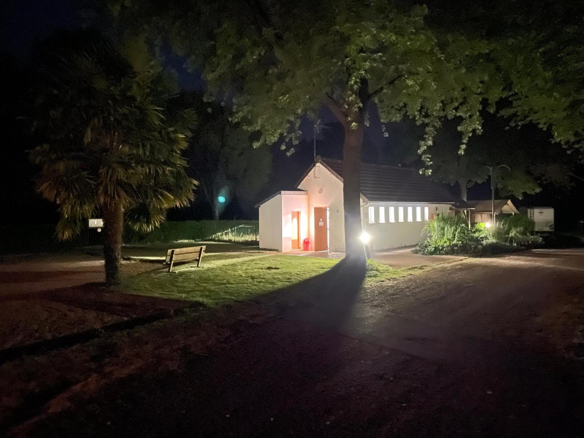 Camping Les Portes Du Perche Mamers 외부 사진