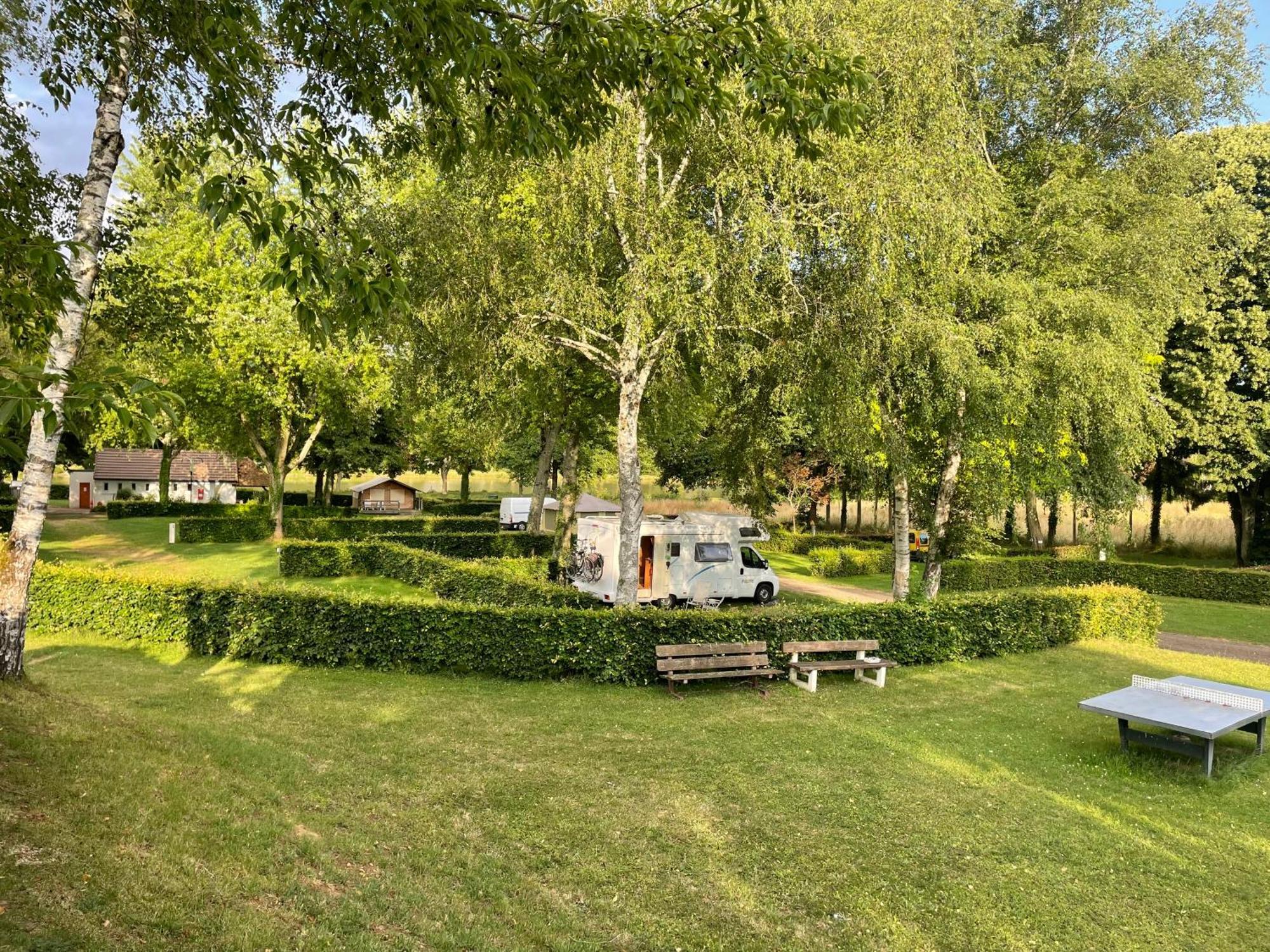 Camping Les Portes Du Perche Mamers 외부 사진